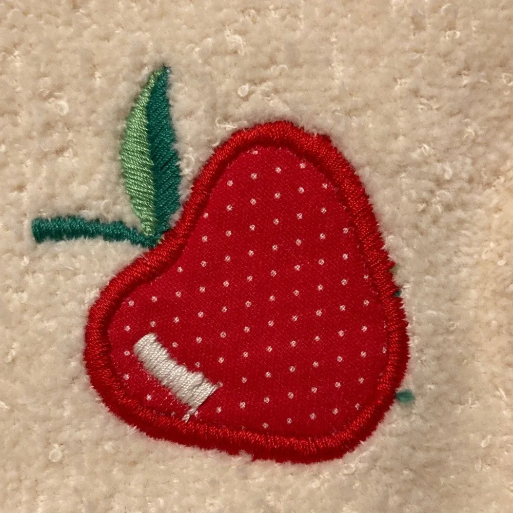 VTG Sarah Lynn NWT Kitch Towel‎ Wash Cloth Bundle Strawberry Theme Cream Red